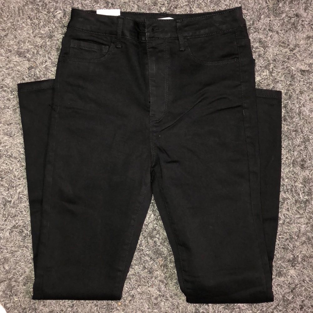 Black denim pants